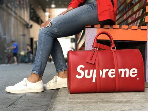 louis vuitton x supreme stockx|louis vuitton x supreme cartera.